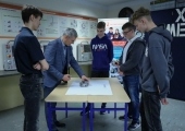 k13